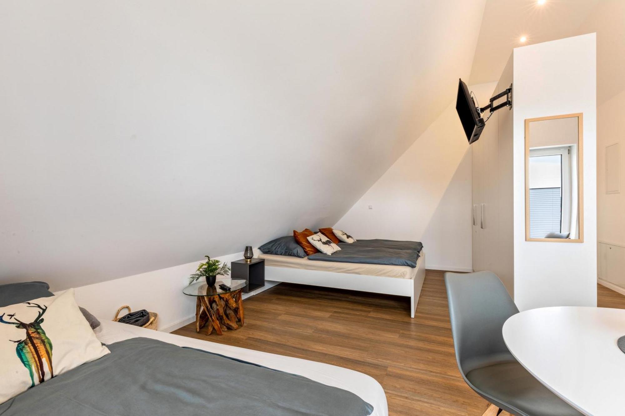 Studio 6 Parkside Apartments Гюнцбург Екстер'єр фото